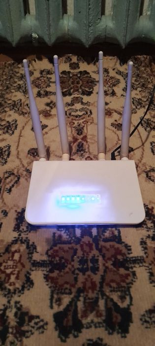 4G 3G WiFi Роутер Модем Modem Router 4 порта LAN RJ45 для проводного и