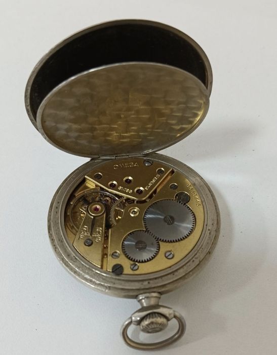 Omega часы карманные