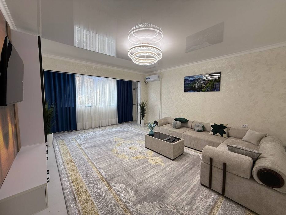 2 квартира опши коридор 130м2 срочно