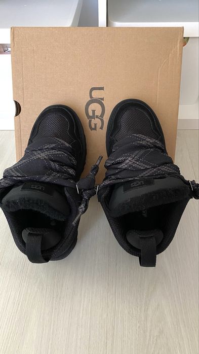 UGG Lowmel îmblsniți marime 39