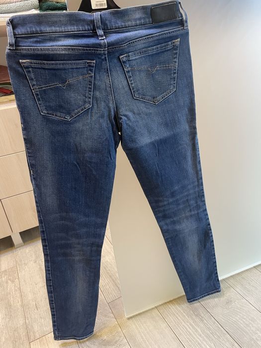 Blugi Diesel talie joasa