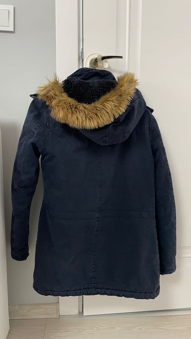 Мъжко яке с качулка