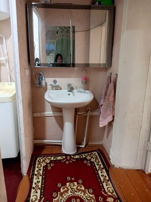 Uy sotiladi payariq shahrida