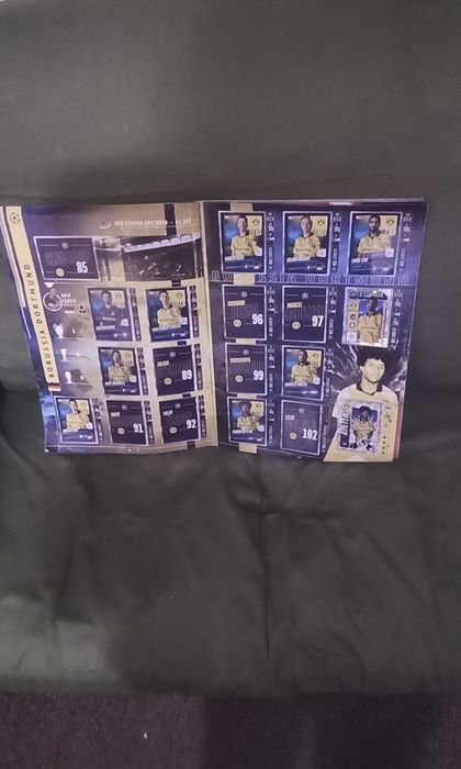 Vând album champions league