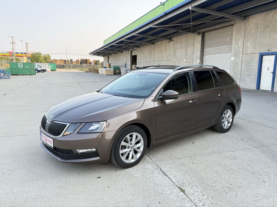 SKODA Octavia 2017 — imagine 3