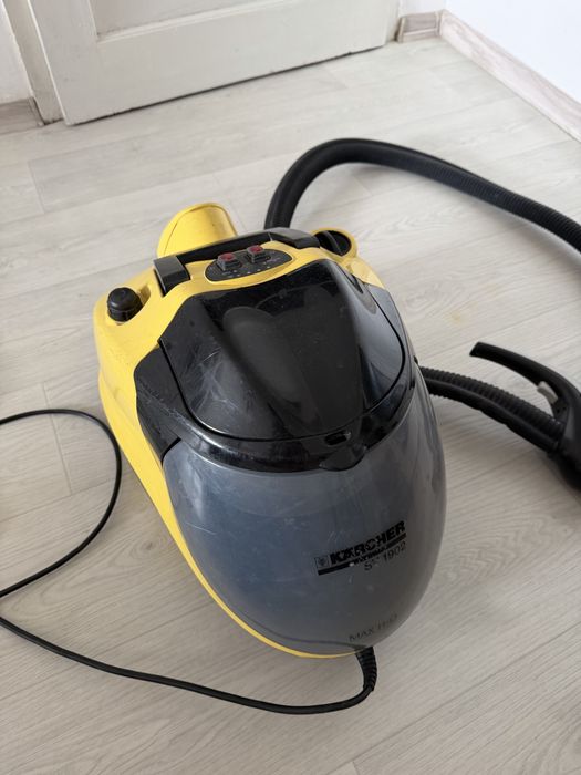 Професионална парочистачка KARCHER