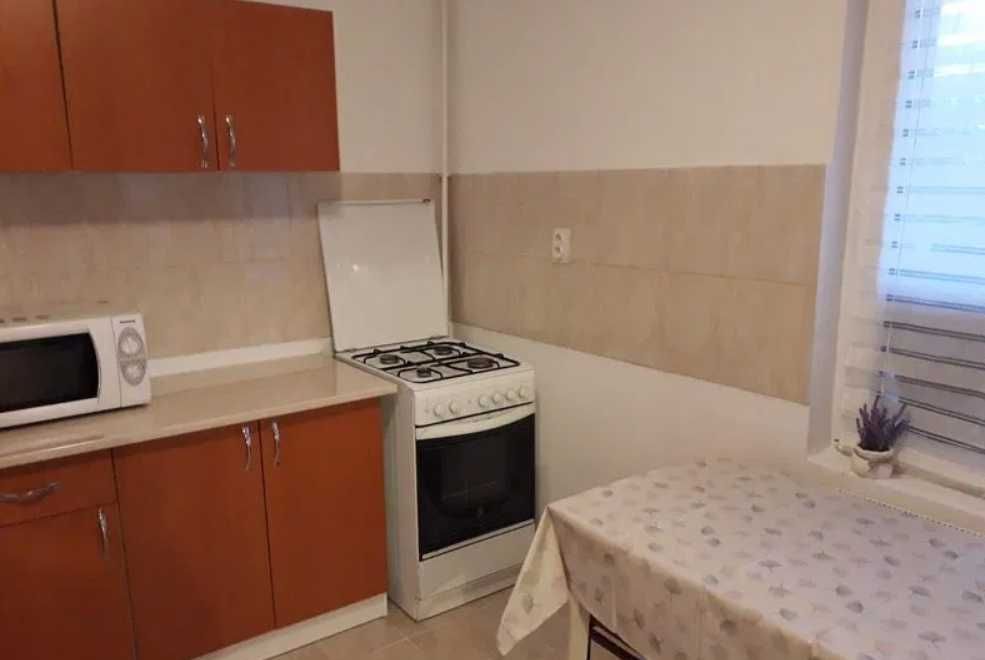 Дава се под наем Едностаен апартамент в Пловдив, Каменица 2 - 32 кв.м за 204 € - Снимка #1