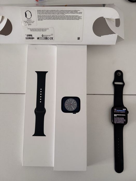 Apple watch 8, 45mm, midnight. 93%