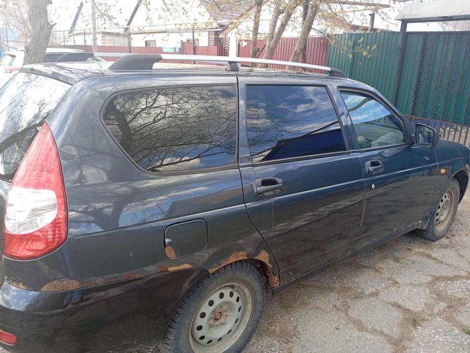 Продам Приору универсал