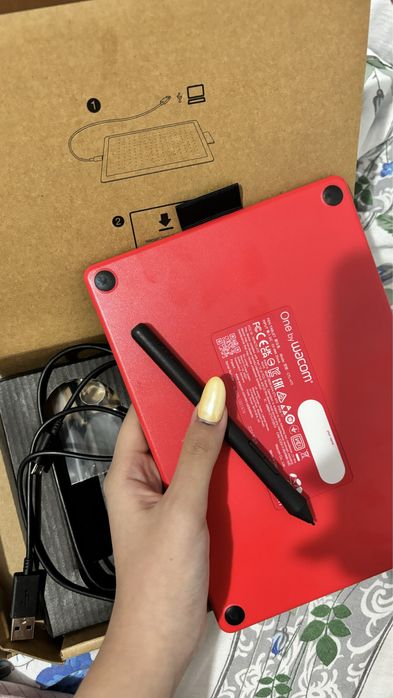 Графический планшет Wacom One Small CTL-472-N