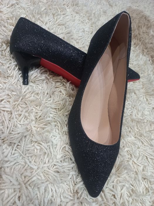 Продам Туфли НОВЫЕ