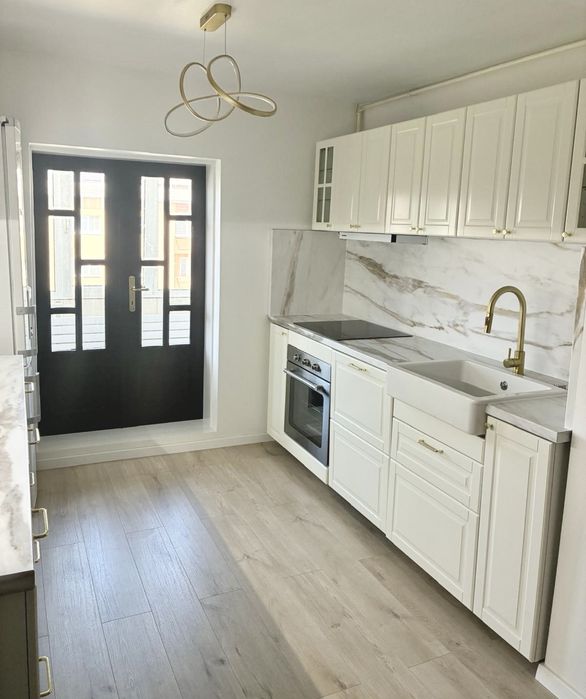 Apartament cu 2 camere decomandate | Renovat complet în 2026 | Mobilat și utilat | Ampoi 3