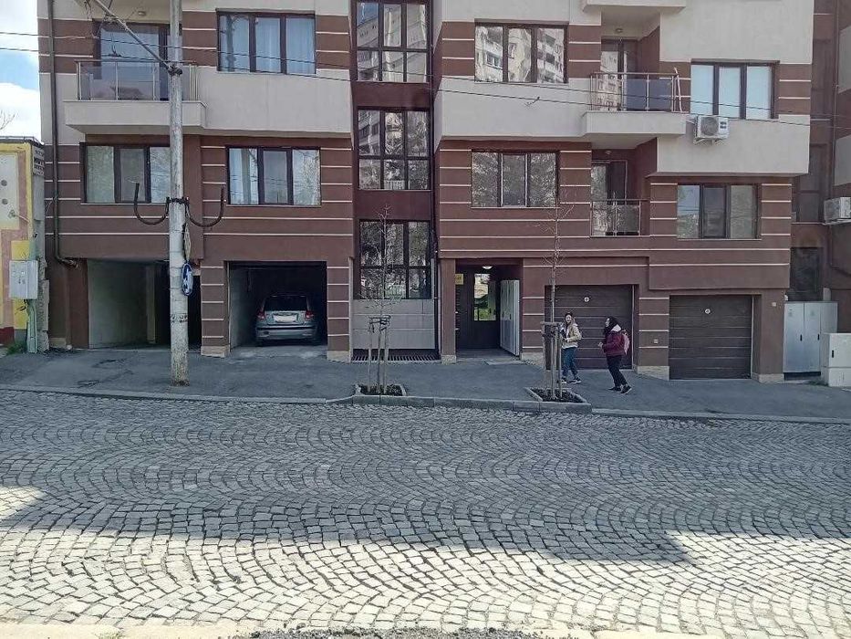 Дава се под наем Гараж / Паркомясто в София, Зона Б-18 - 19 кв.м за 127.5 € - Снимка #2