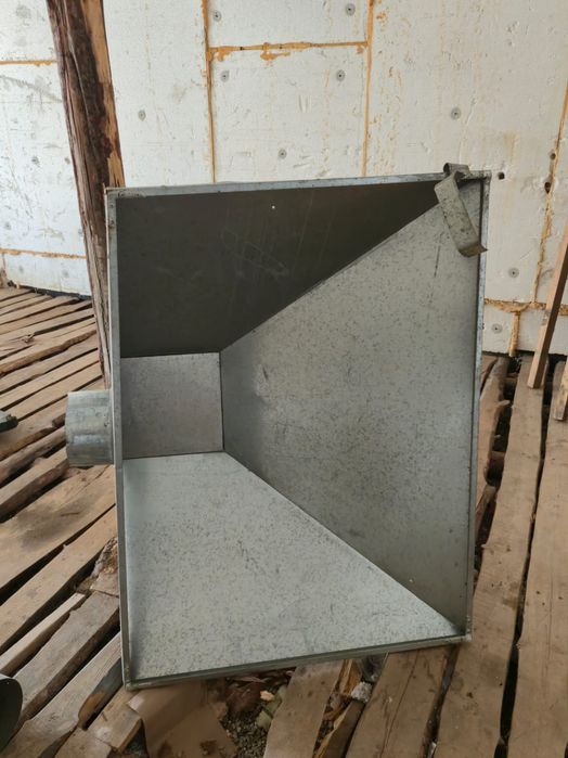 Продам вытяжку бу