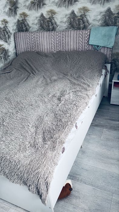 Продам спальный гарнитур