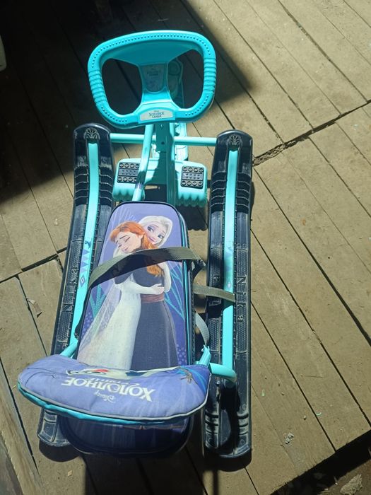 Продам детские сани