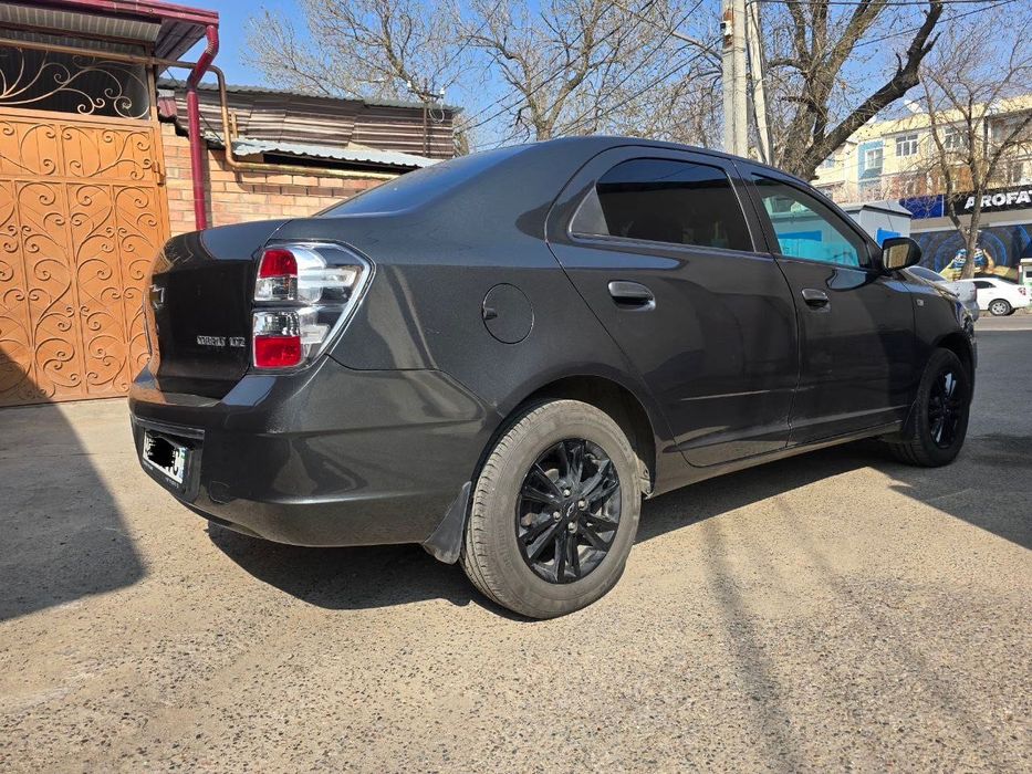 Кобальт 2025 автомат миднайт Мокрый асфольт