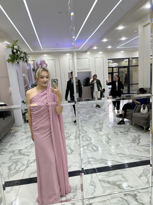 Продам вечернее платье