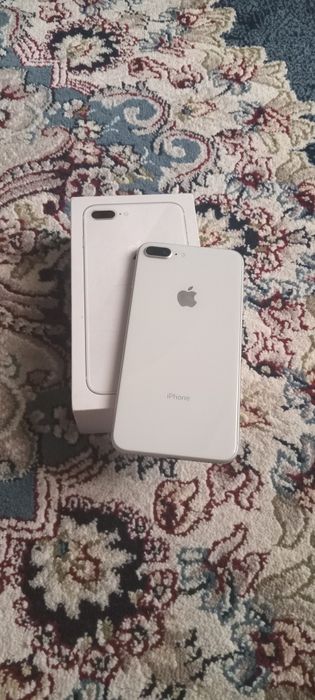 Iphone 8 plus 64 GB