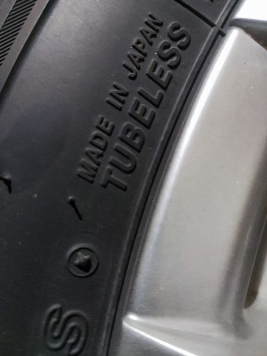 Колеса шины Bridgestone зима 215/60/16
