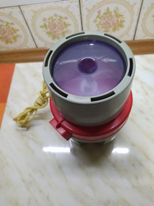 Электромясорубка