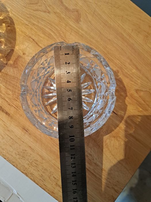 Чаща для пепельниц