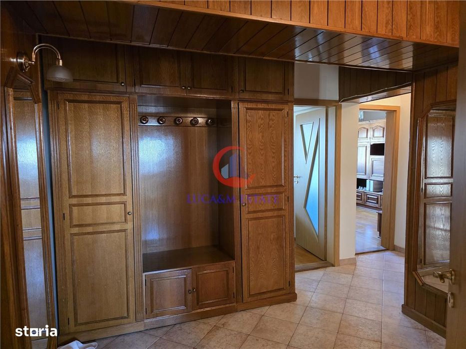 Apartament spatios 4 camere 97 mp – living 23 mp – Bd. Simion Barnutiu