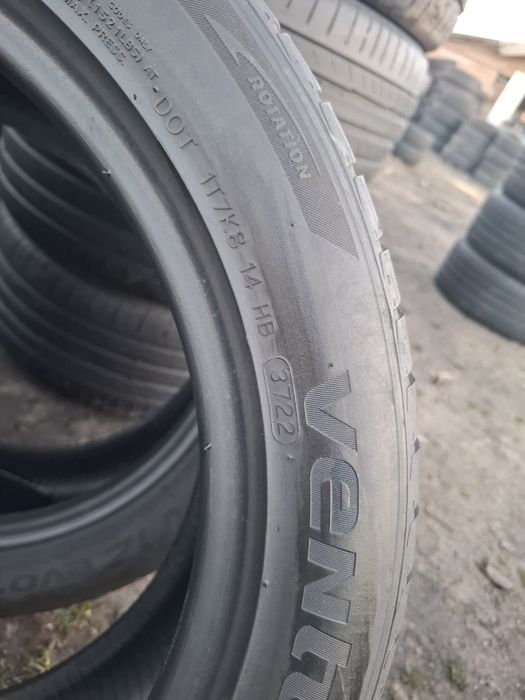 Vand 2 anvelope 215 50 17 hankook de vara  dot 2023