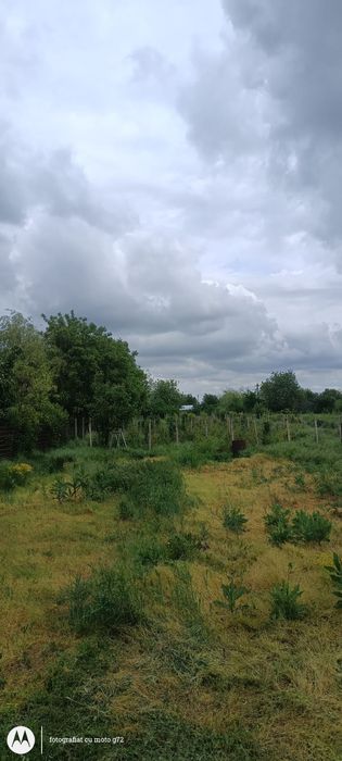 Casă de vânzare!