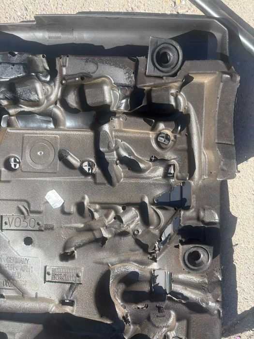 Capac protectie motor Volkswagen Golf VI 03L1039225AR