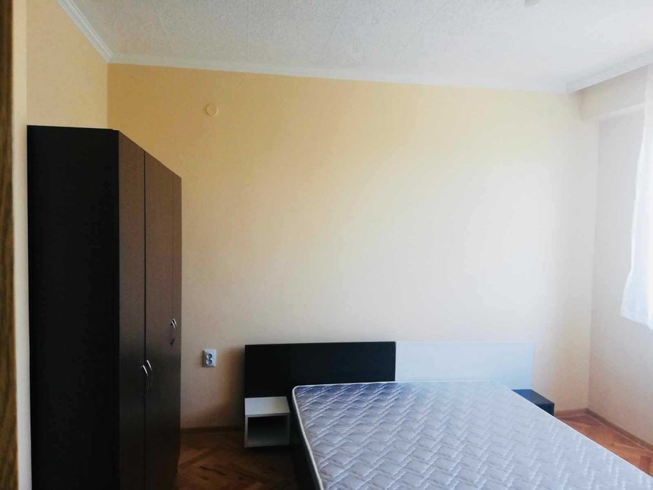 Дава се под наем Двустаен апартамент в София, Зона Б-19 - 65 кв.м за 600 € - Снимка #1