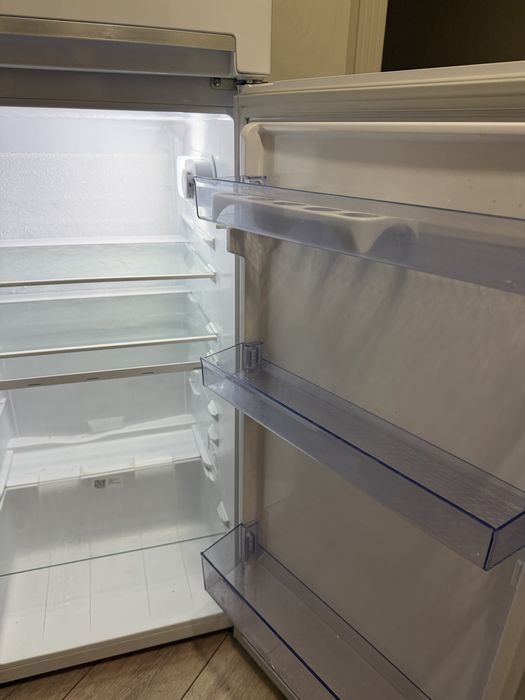 Холодильник beko