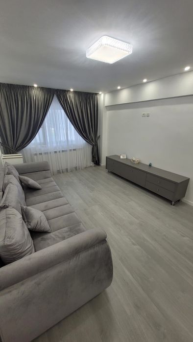 Apartament de închiriat