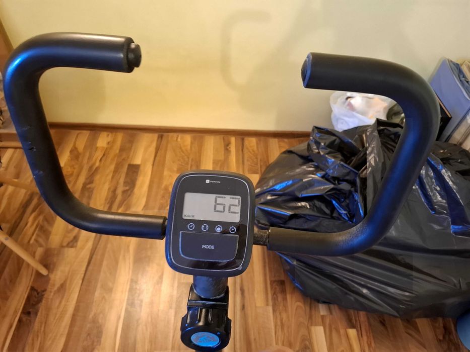 Urgent! Bicicletă fitness Domyos Essential 033