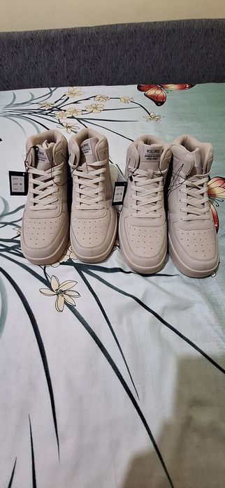 Adidasi inalti noi ,culoare bej,nr 45/46,comozi si confortabili!!!