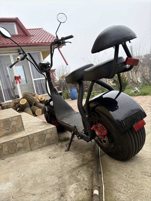 Scuter Autonomie mare