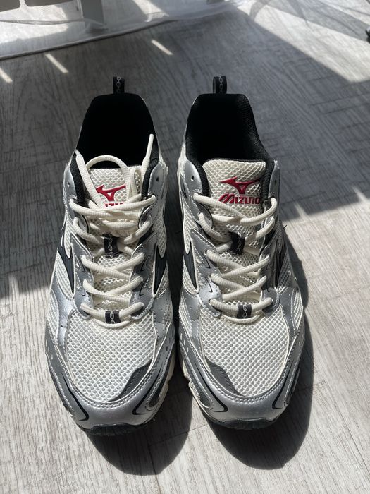 Кроссовки Mizuno MXR