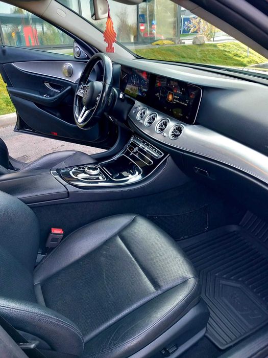 MERCEDES-BENZ E-Class 2018 — imagine 5