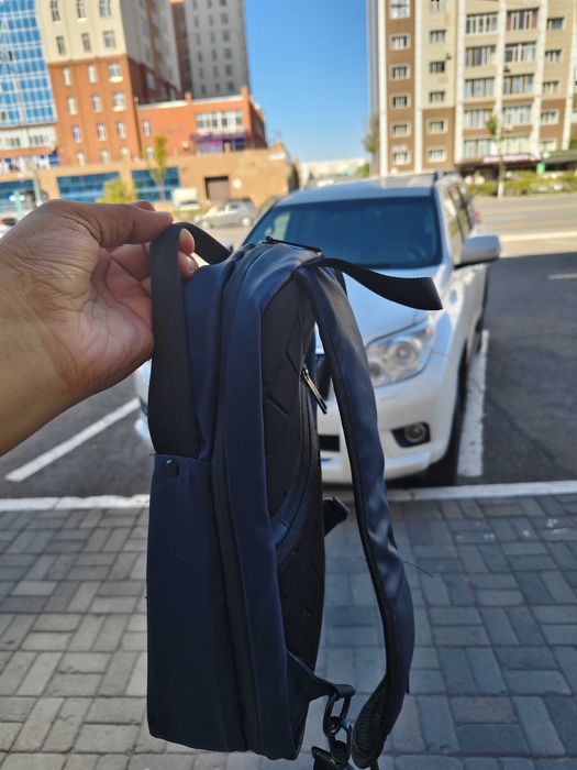 фирменная сумка VIVO