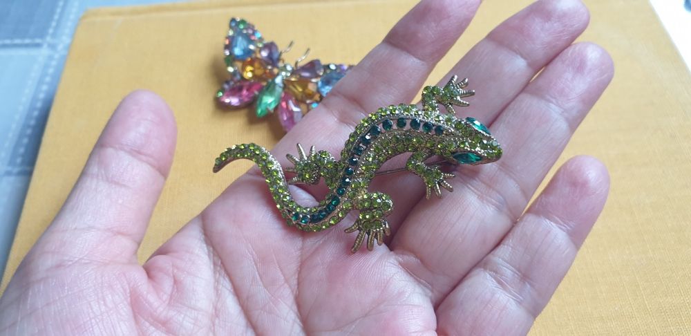 Броши чехославакия винтаж