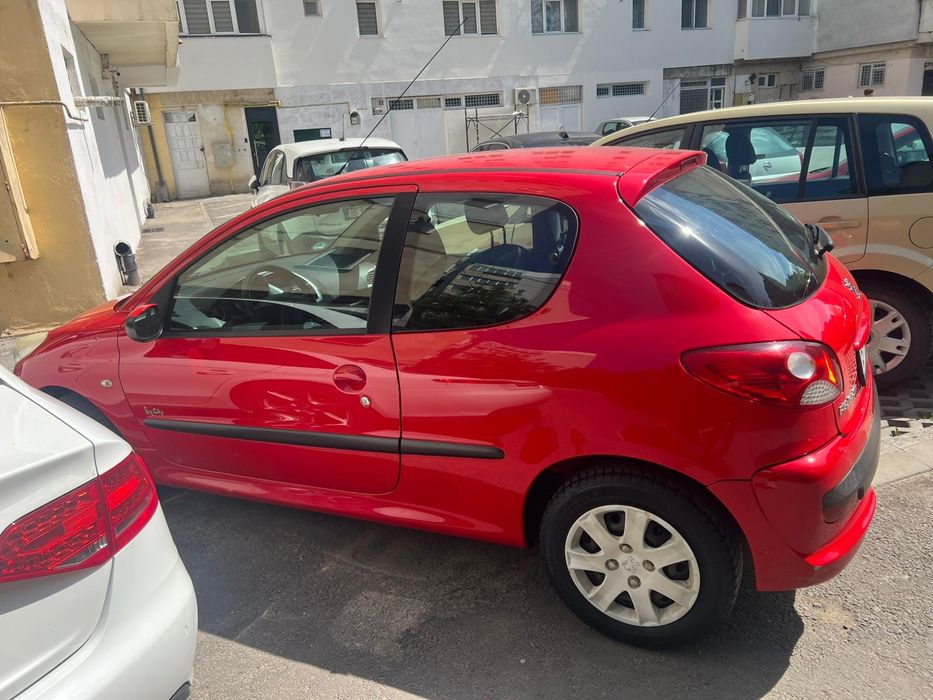 Peugeot 206+ 2012