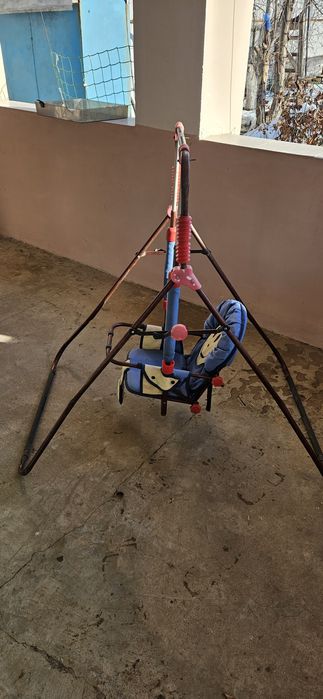 Качеля детская, регулируемая.