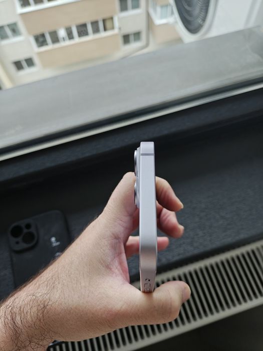 Iphone 14 100% bat originala Purple liber retea