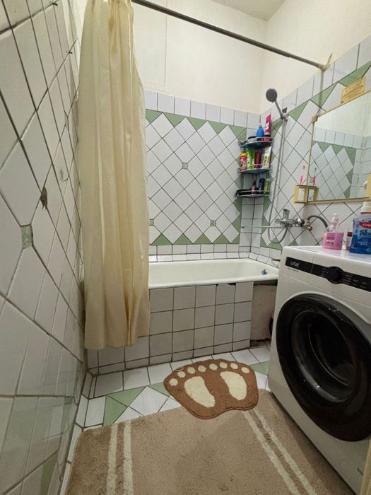 Продается 2 комнатная квартира