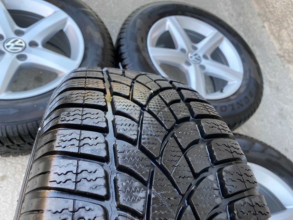 Jante originale VW (Volkswagen) pe 16 cu anvelope de iarna "ASPEN"