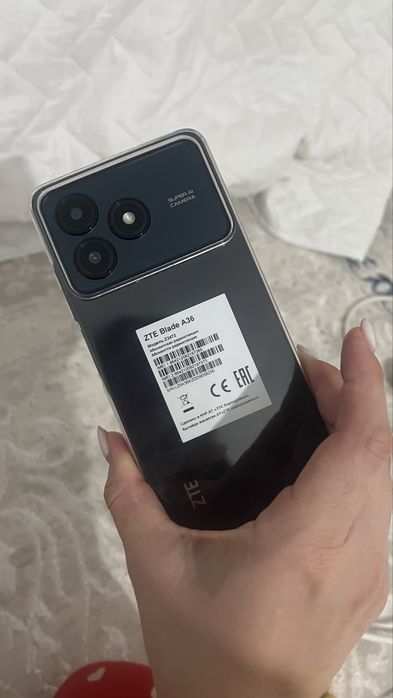 Продам новый телефон
