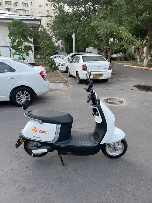 электр скутр сотилади xiaomi