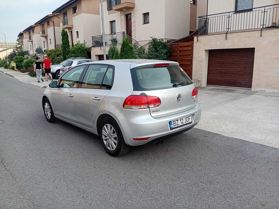 VOLKSWAGEN Golf 2011 — imagine 3