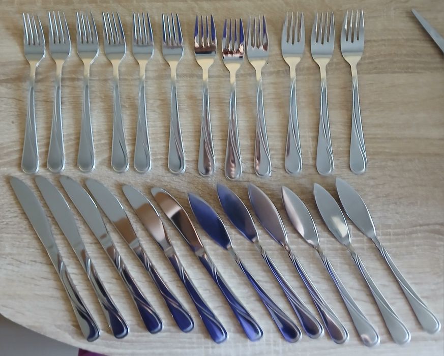 Seturi porțelan, tacâmuri inox și accesorii bucătărie – multiple produse