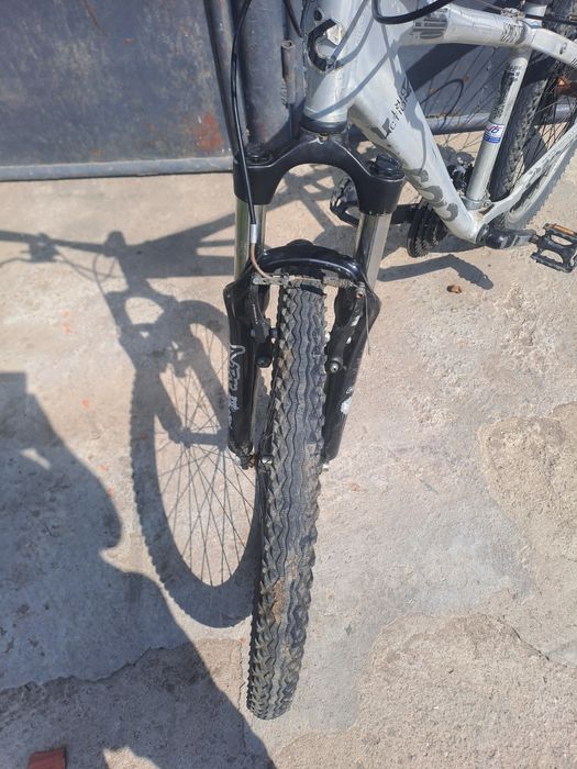 Bicicleta de vânzare